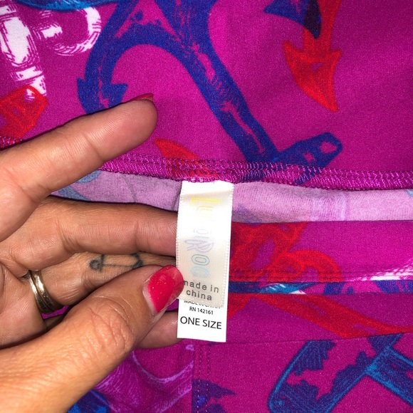 NWOT - Picture 2 of 2